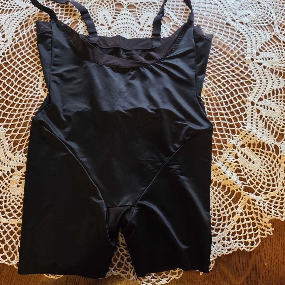 Maidenform Flexees Womens Ladies Black Wear Your Own Bra Shapewear Sz 2XL NWOT‎